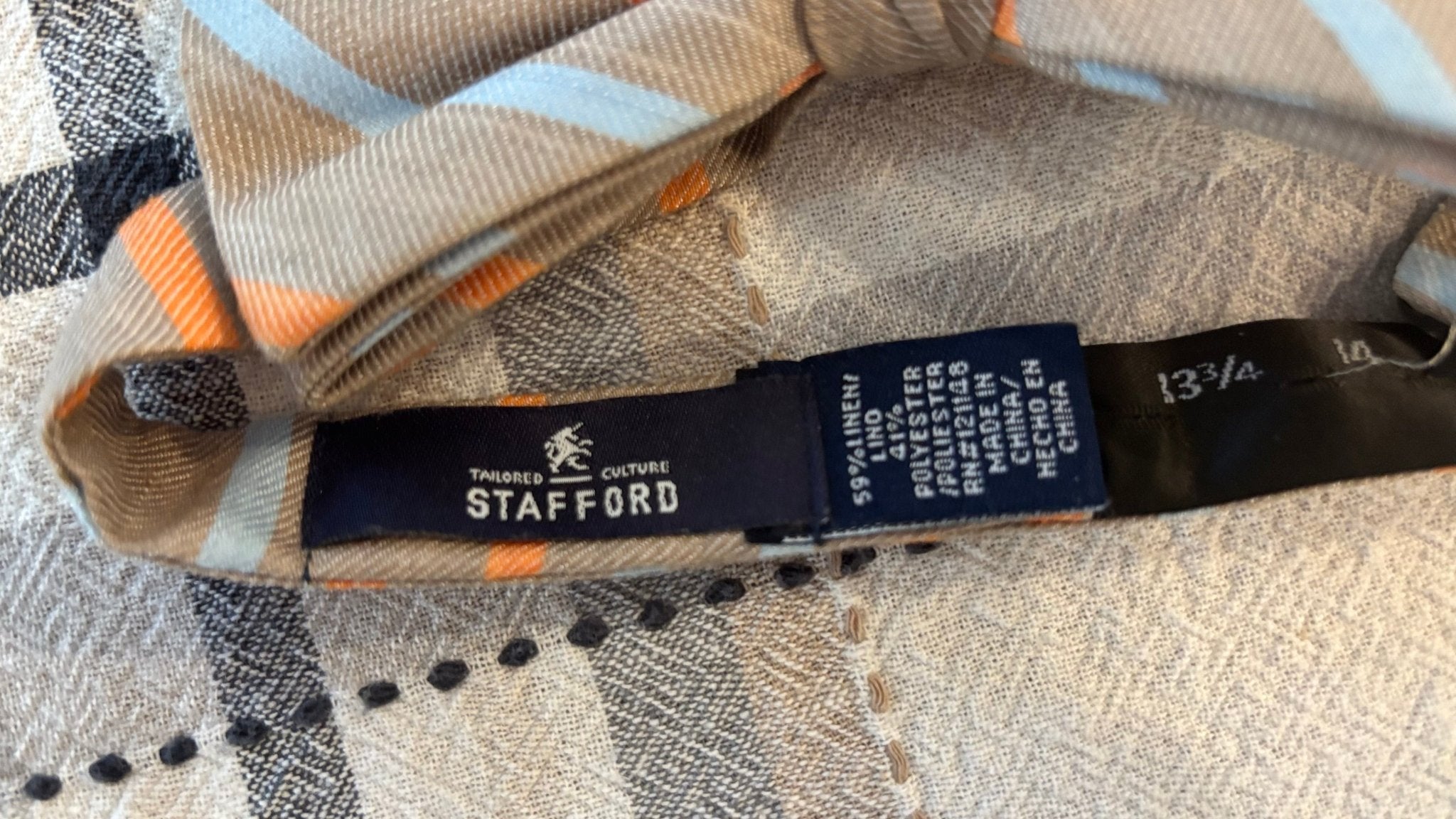 Autumn Bowtie Gift - Fox Haven Gifts