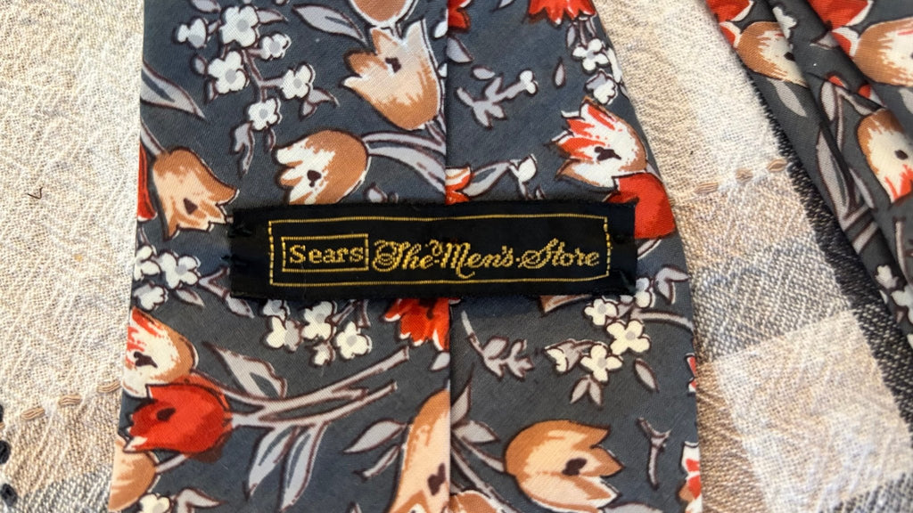 Floral Tie Gift - Fox Haven Gifts