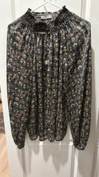 Silky Blouse - Fox Haven Gifts