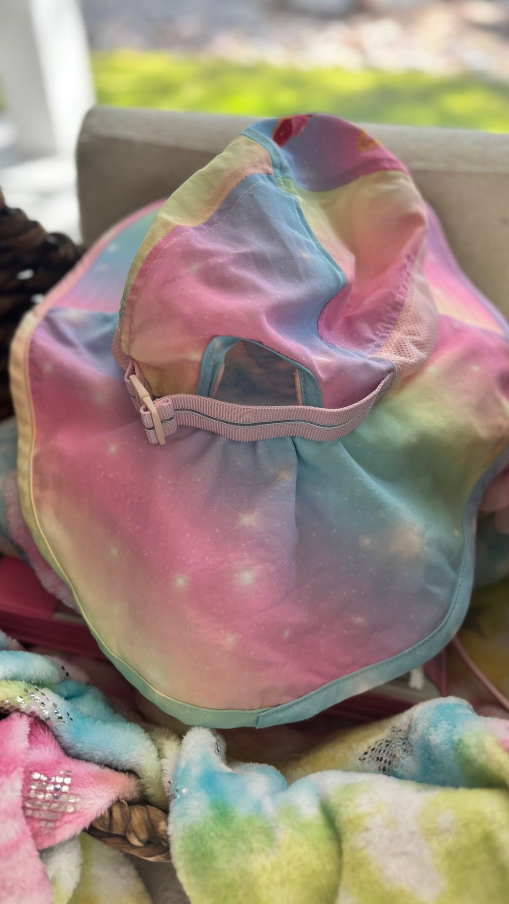 Vacationing Unicorn - Fox Haven Gifts