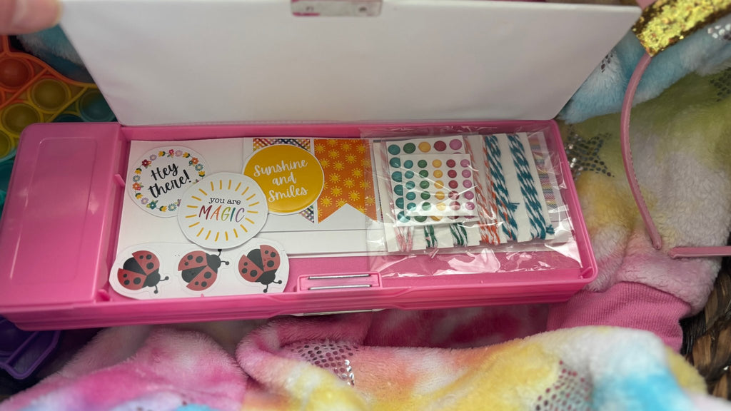 Vacationing Unicorn - Fox Haven Gifts